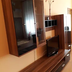 ellenőrizze a rendelkezésre állást